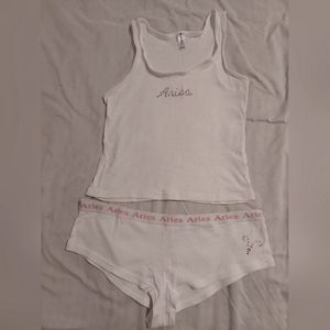 No Boundaries White 2-pc "Aries" T-Shirt and Panty set, Top L, Bottom XL